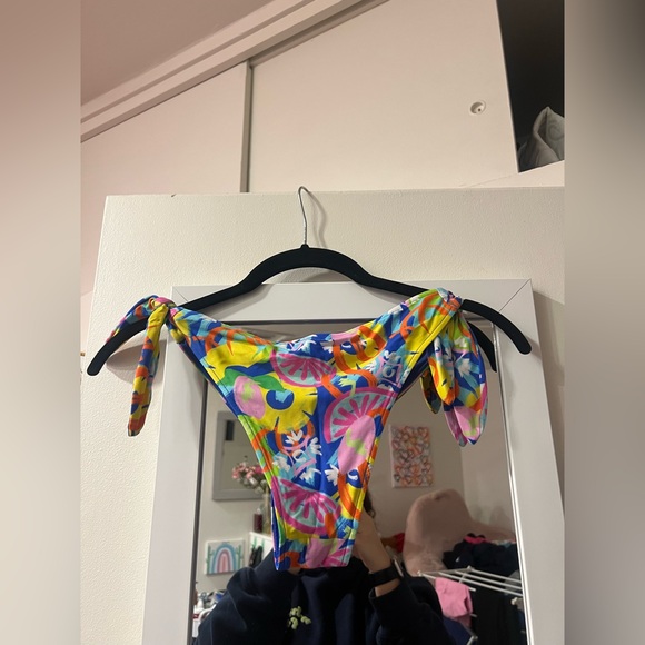 bikini - Picture 5 of 6